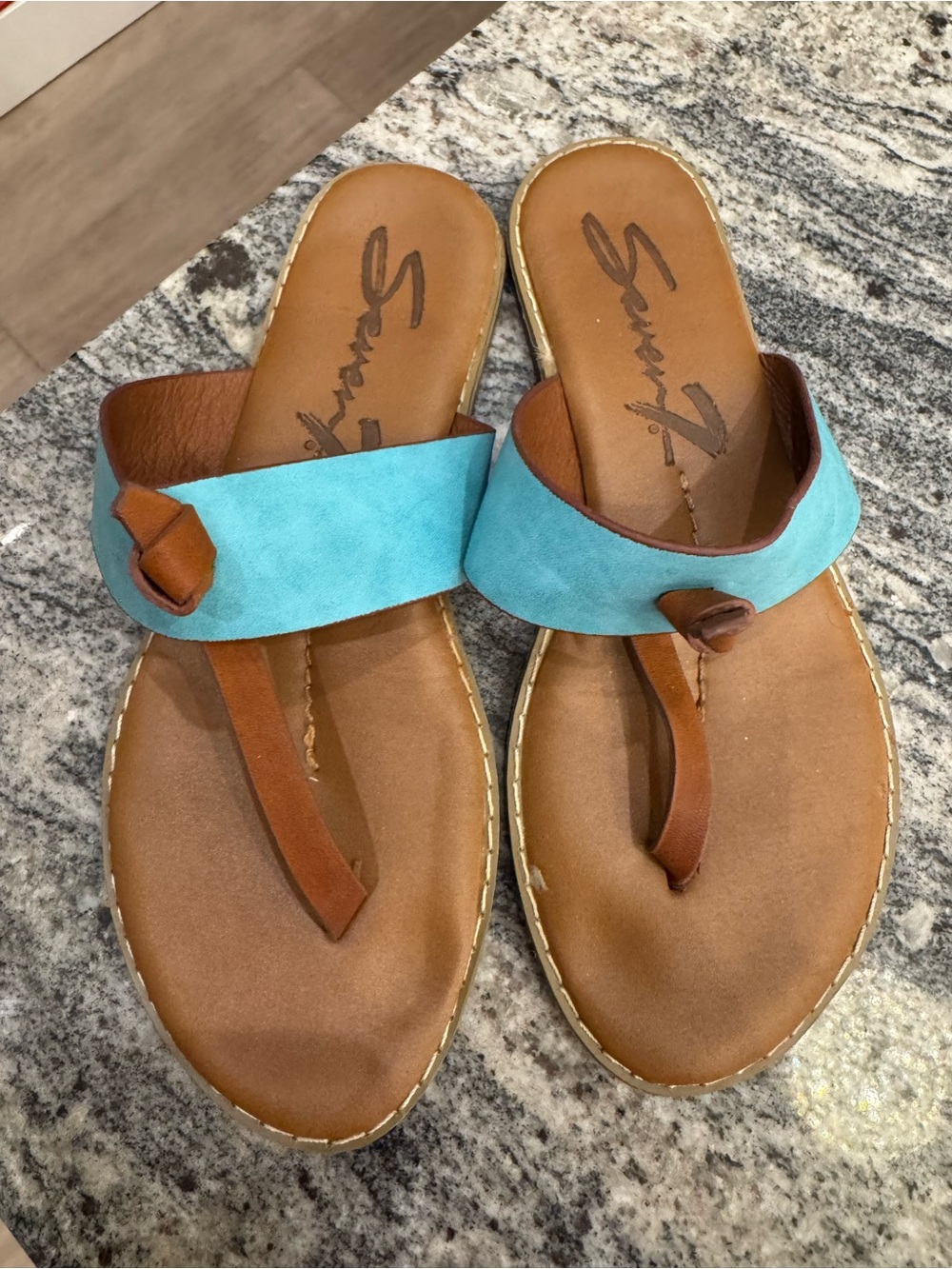 Turquoise and Tan Toe-Loop Sandals